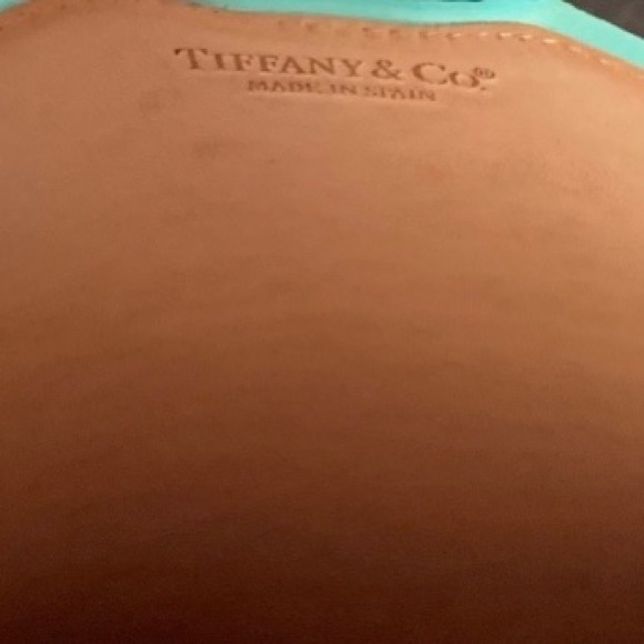 Tiffany & Co. iPad/tablet cover - Picture 4 of 7